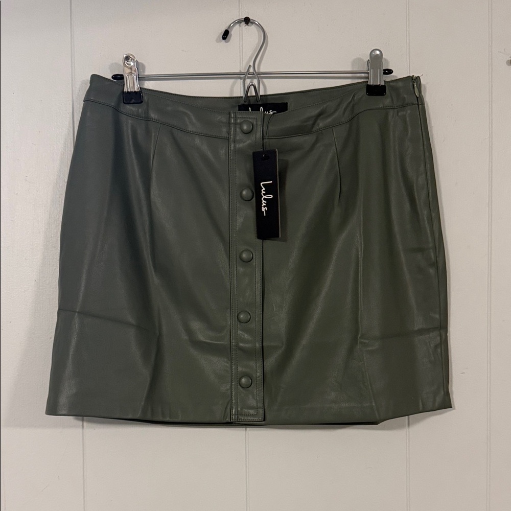 Lulu's NWT Large Olive Faux Leather Button-Front Mini Skirt